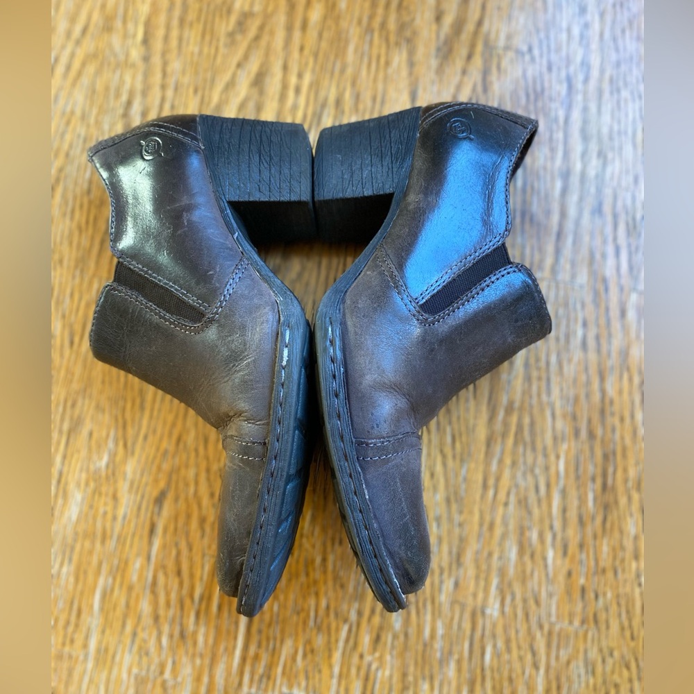 Born Shoe Bootie Brown/Taupe 7